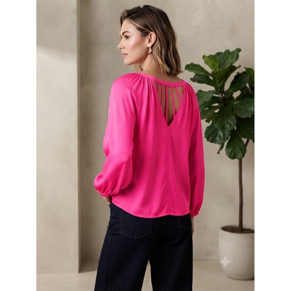 Lilly Pulitzer Pink 100% Silk Strappy Back V-Neck Blouse Womens Size Medium
